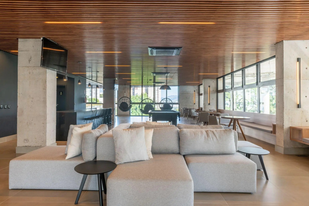 Liv Apartamento Lindo 711 — 4-Star Luxury Hotel in Porto Alegre, Brasil