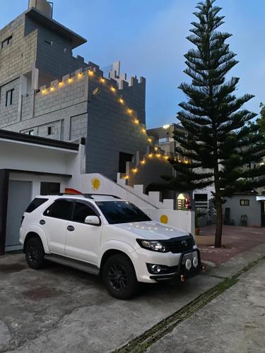 Chillax Inn — Tagaytay