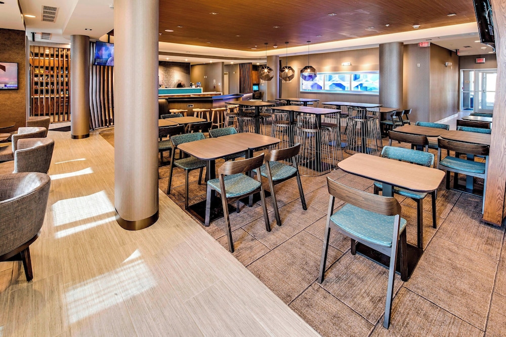 SpringHill Suites by Marriott Dayton Vandalia - photo 44