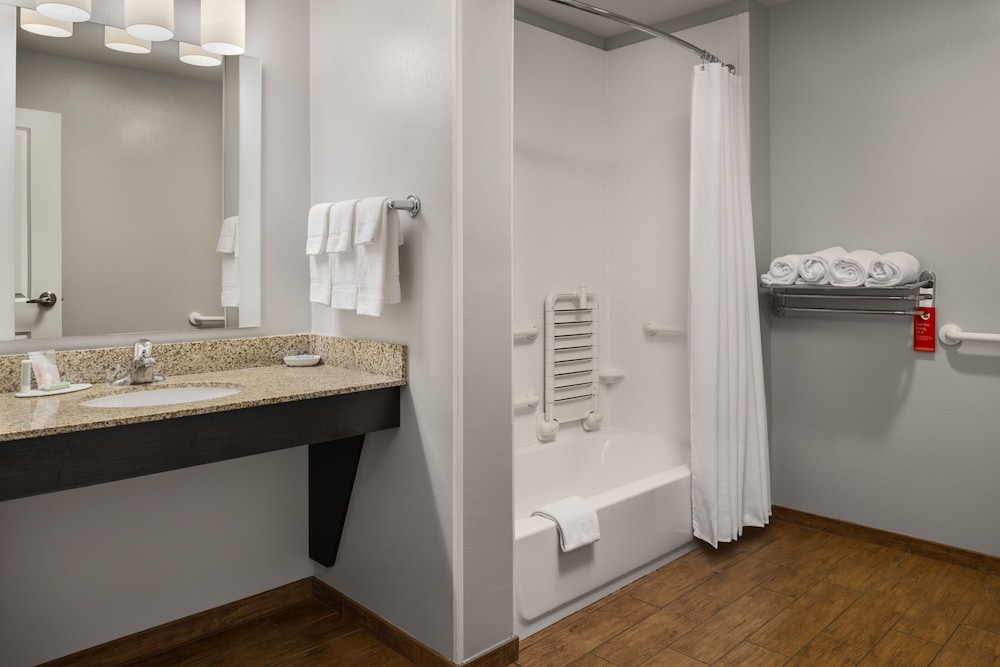 Towneplace Suites Salt Lake City West Valley - photo 18