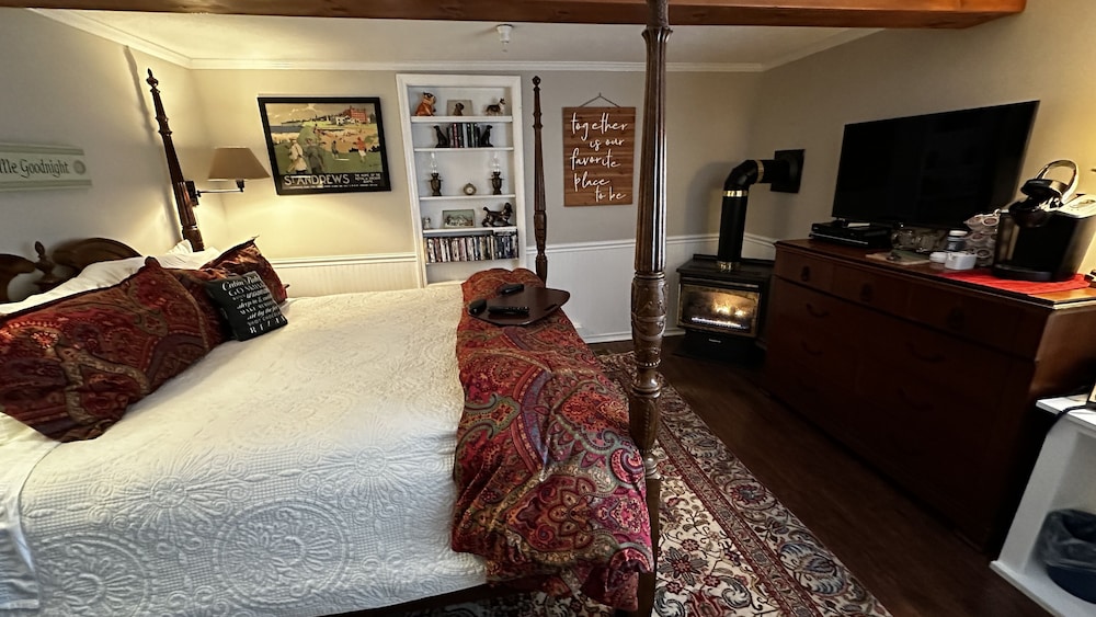 Phineas Swann Inn & Spa - photo 42
