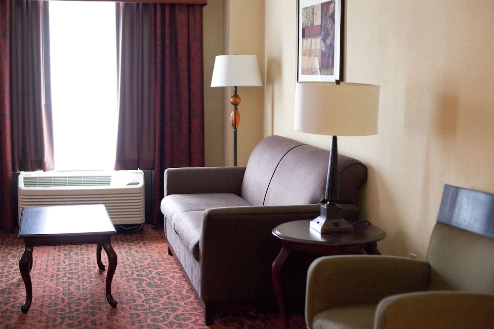 Hampton Inn Rochester Webster - photo 22