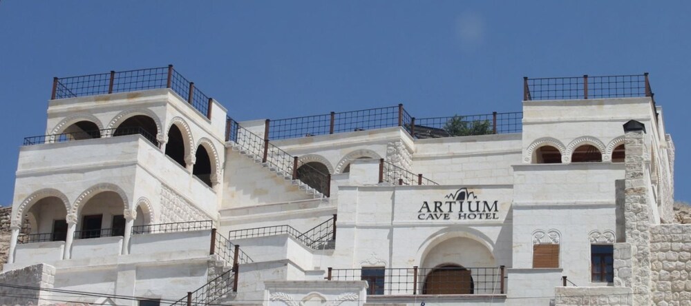 Artium Cave Hotel in Uerguep, Turkey