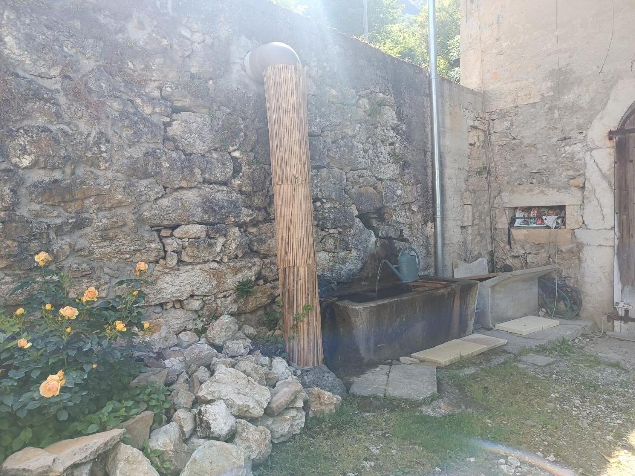 Du Vent Dans Les Arbres 120m2 Belle Vue Sur Le Lac — Chindrieux — photo 3