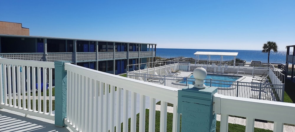 Buccaneer Inn - photo 53