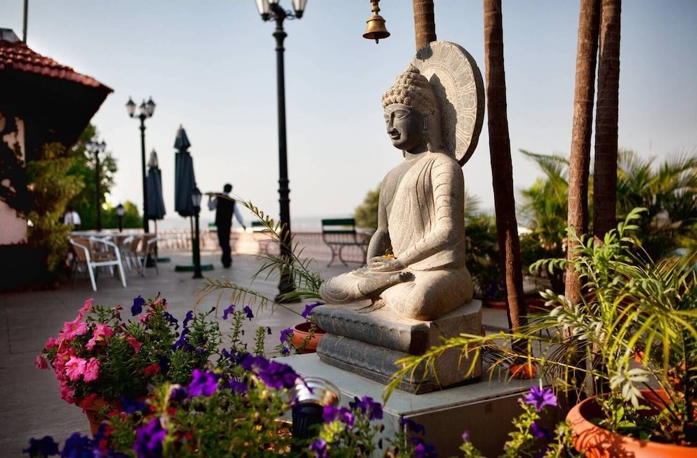 Brightland Resort & Spa — 4-Star Luxury Hotel in Mahabaleshwar, India
