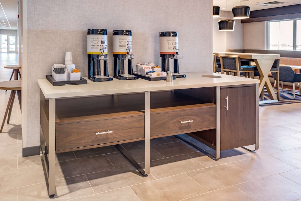 Hampton Inn by Hilton Bedford - photo 34