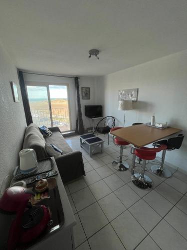 La Mer Pour Decor de Fond in Fleury, France