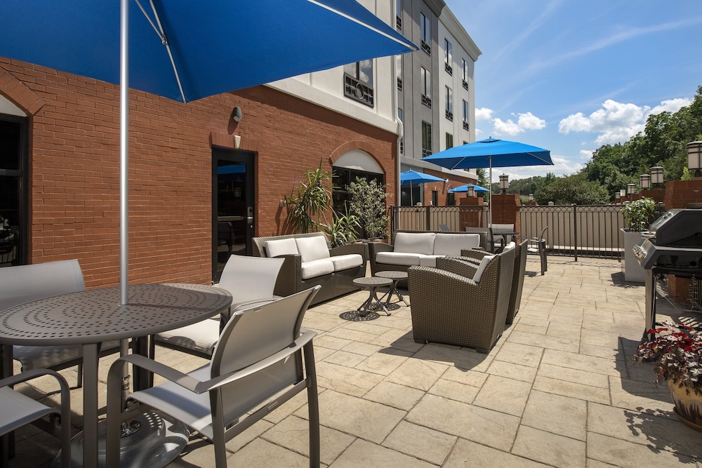 Holiday Inn Express & Suites Knoxville Clinton by IHG - photo 34