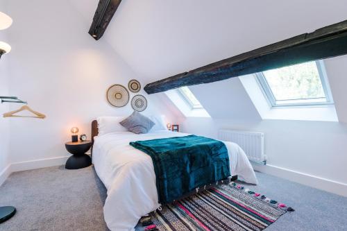 Wild Drive Chester Stunning cottage in CH1 with Double Parking — 4-Star Luxury Hotel in Chester, United Kingdom