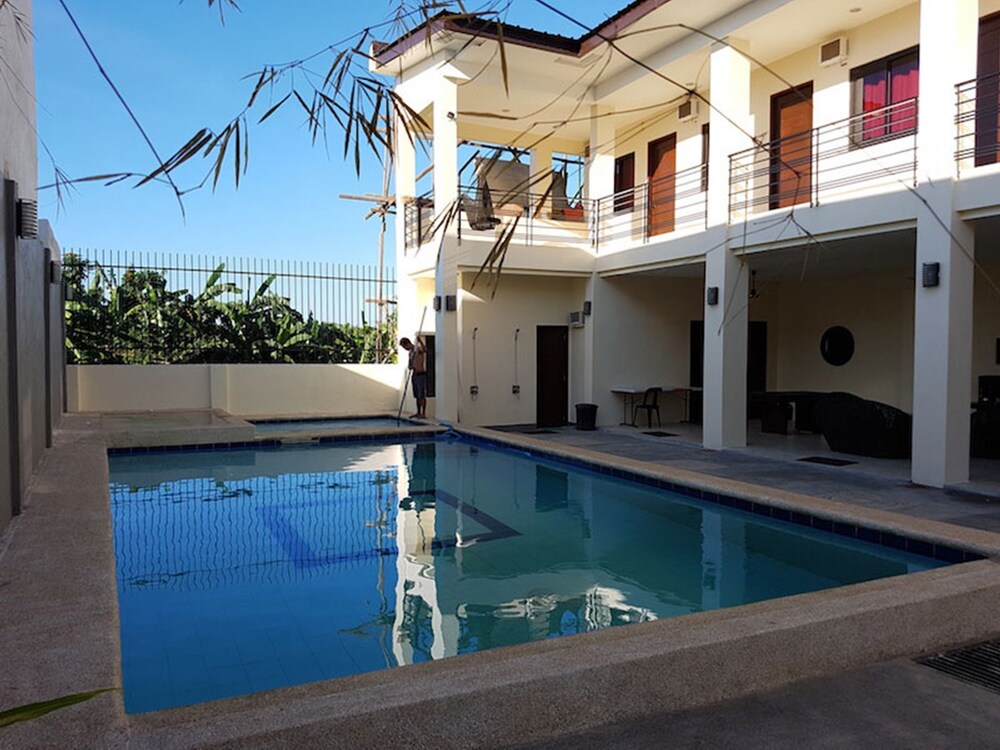 Colorado Spring Resort in Los Banos, Philippines