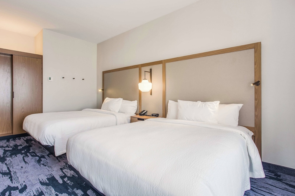 Fairfield Inn & Suites by Marriott Rolla - photo 7