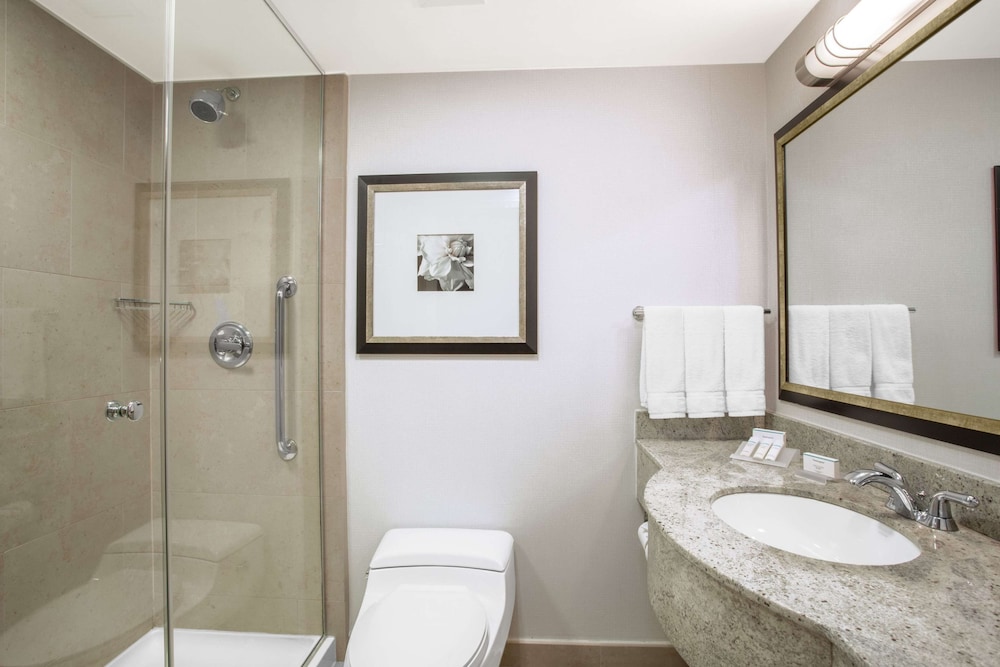 Hilton Garden Inn New York West 35th Street - photo 31