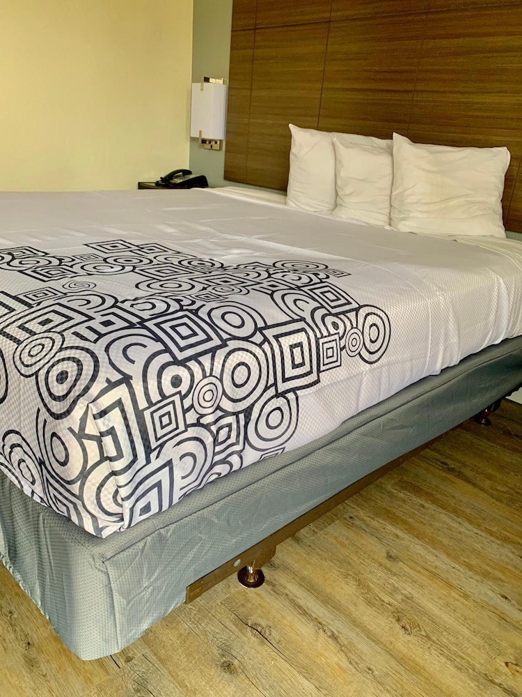 Dallas Love Field Inn - photo 28