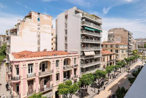Elegant Suite Thessaloniki — 4-Star Luxury Hotel in Thessaloniki, Greece