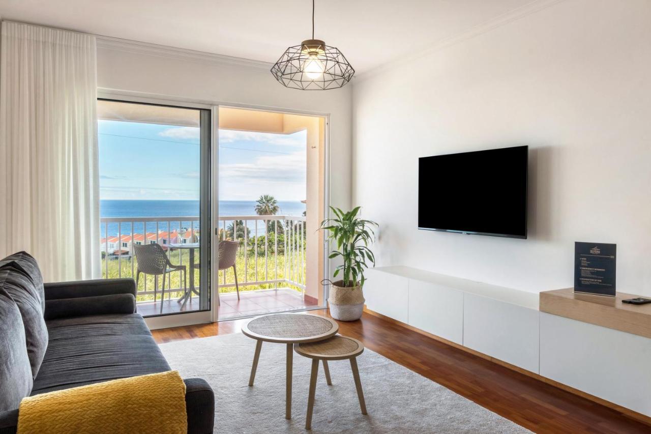 Madeira Sea View Apartment — 4-Star Luxury Hotel in Canico, Portugal