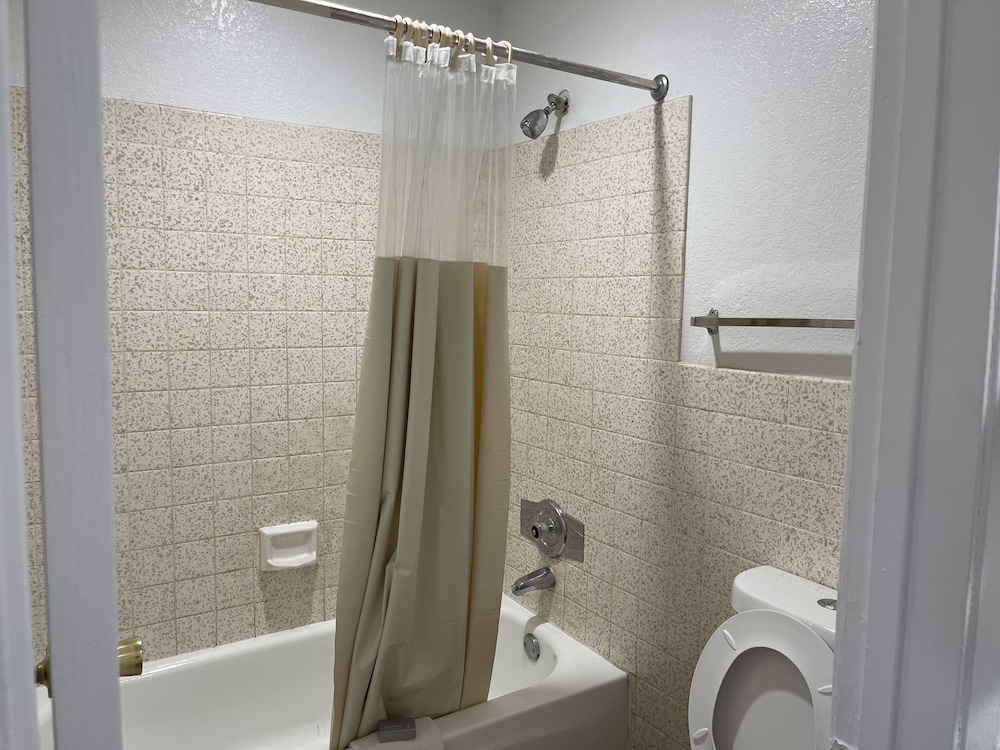 Palms Inn & Suites - photo 18