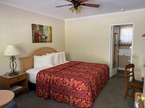 Rolling Brook Inn - photo 32