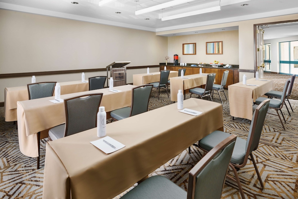 Hilton Phoenix Airport - photo 61