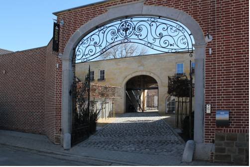 B&B 4 Seasons — 4-Star Luxury Hotel in Riemst, Belgium