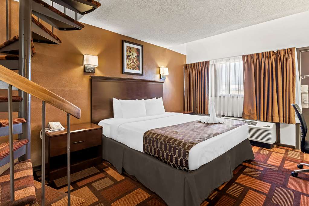 Best Western Tower West Lodge - photo 3