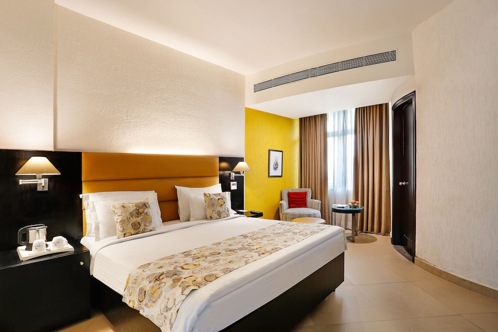 The Manor Bareilly Hotel — Bareilly — photo 3