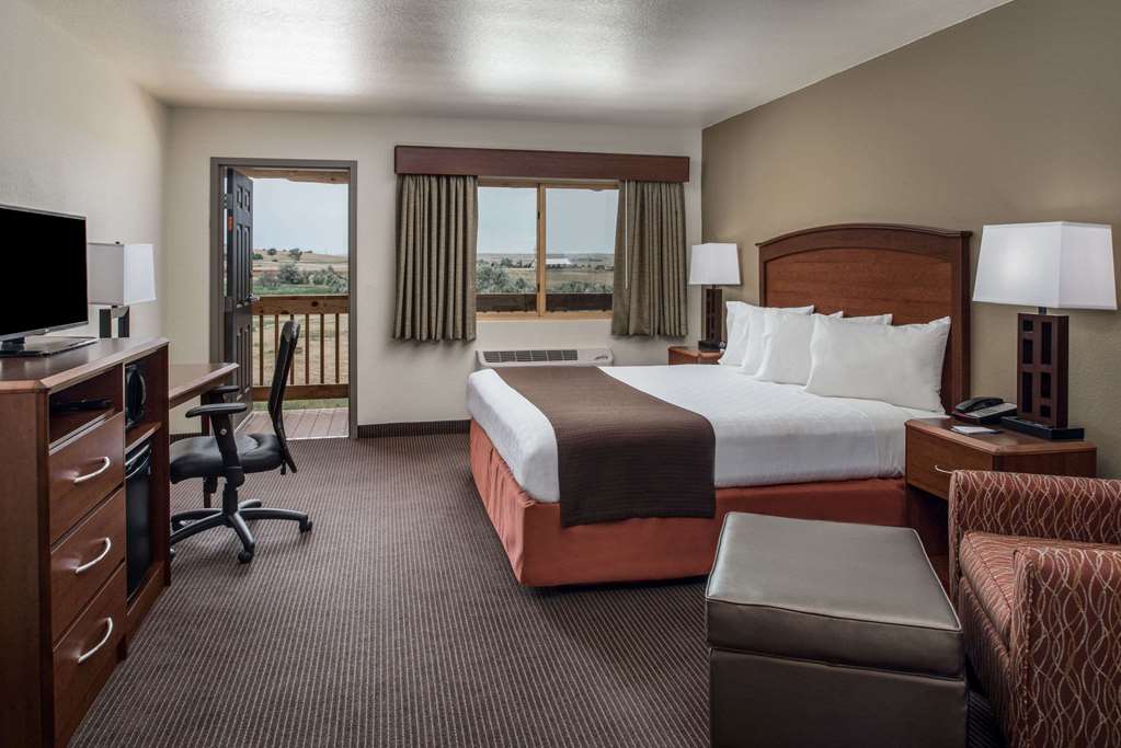AmericInn by Wyndham Belle Fourche - photo 8