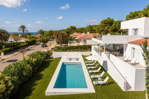 Villa Lucia B17 By Book Menorca Villas — 4-Star Luxury Hotel in Ames, Spain