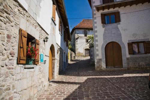 Aribe Hotel - last minute hotel in Aribe