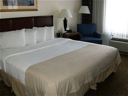 Ramada Fishkill - photo 5