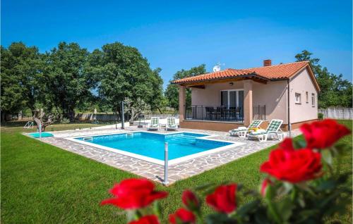 Two Bedroom Holiday Home In Vodnjan — 4-Star Luxury Hotel in Vodnjan, Croatia