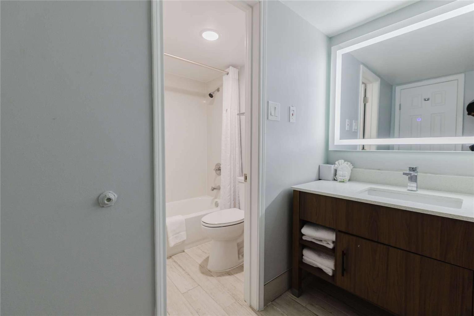 La Quinta Inn by Wyndham Amarillo Mid City - photo 31