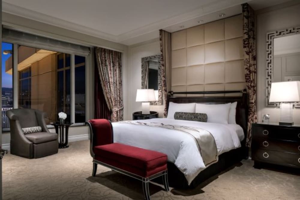 The Palazzo Prestige Club Lounge - photo 16
