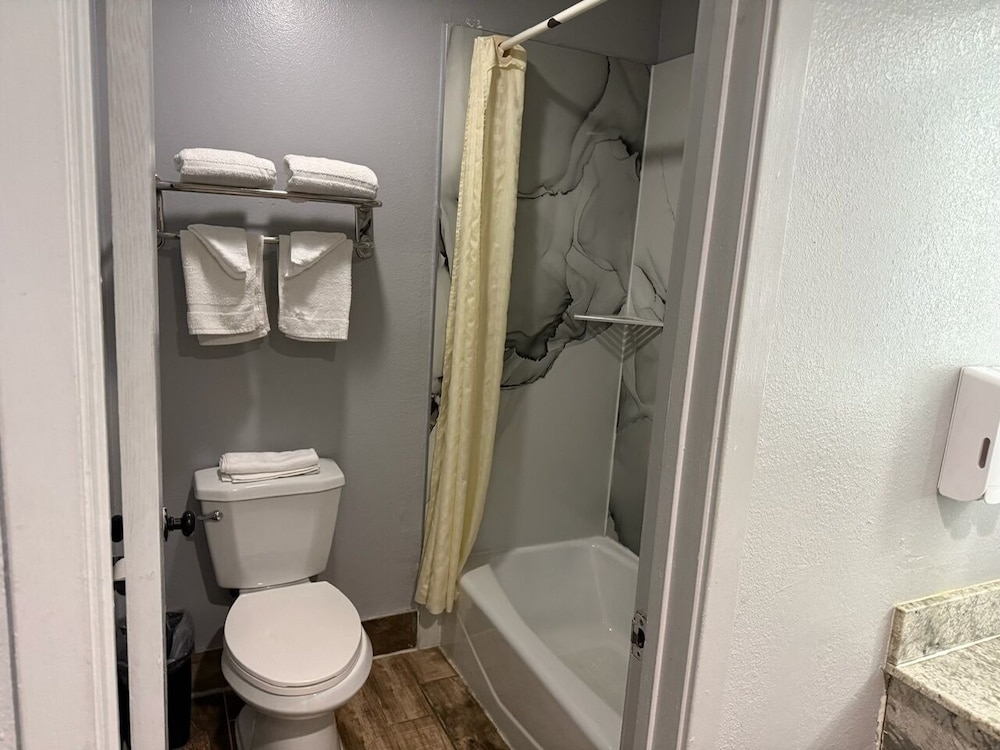 Ocean Gate Inn - photo 28