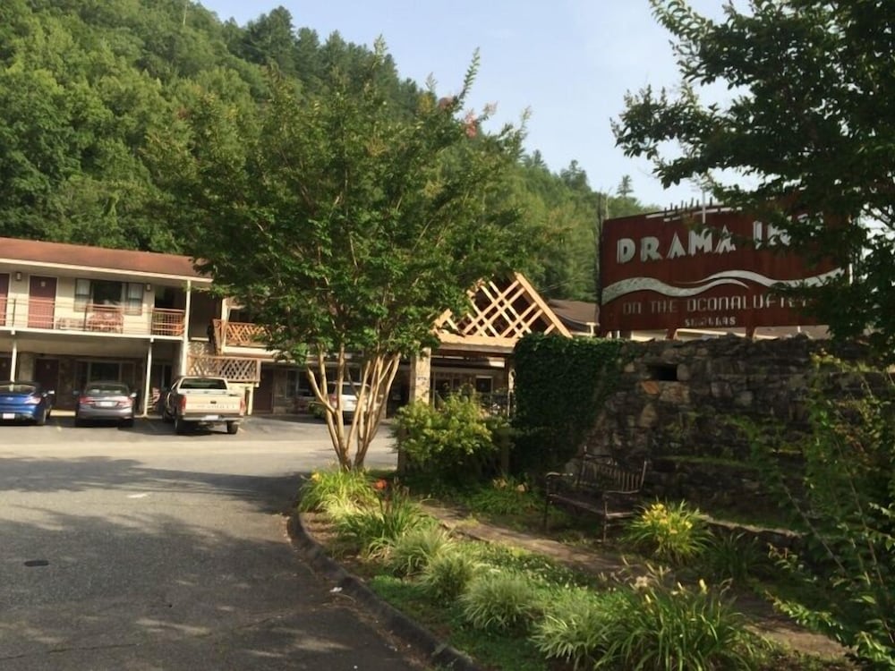 Drama Inn - photo 33