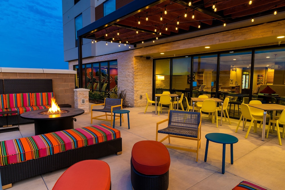 Home2 Suites by Hilton Bakersfield - photo 66