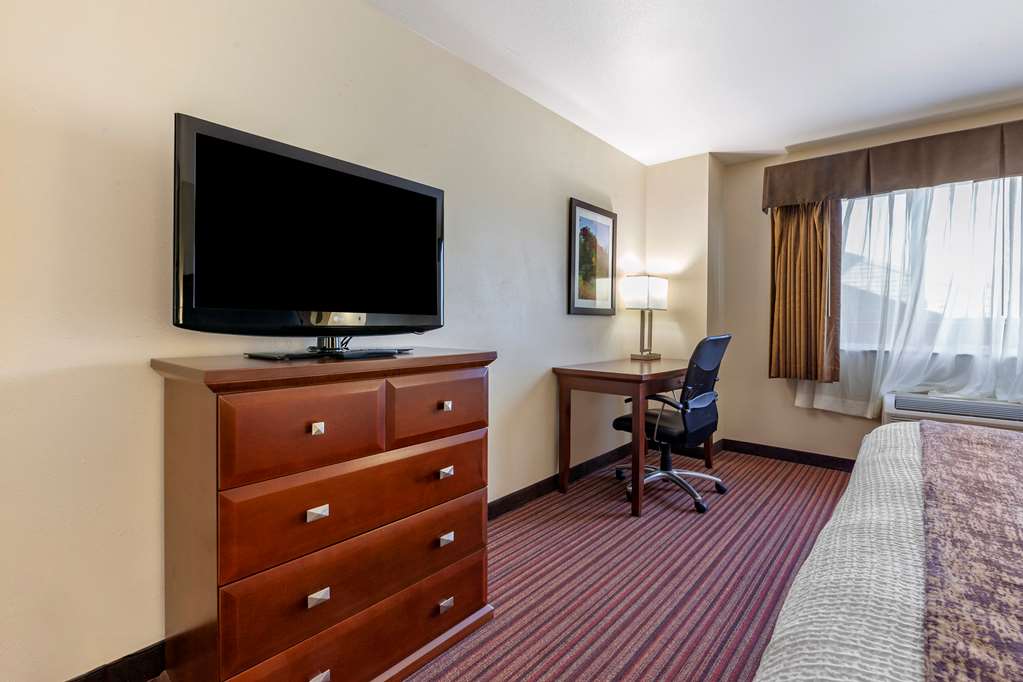 Best Western Plus Sparta Trail Lodge - photo 22