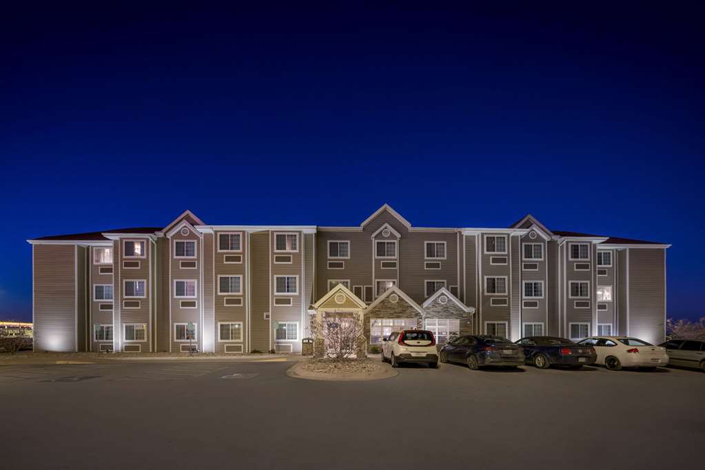 Microtel Inn & Suites by Wyndham Sweetwater - photo 6