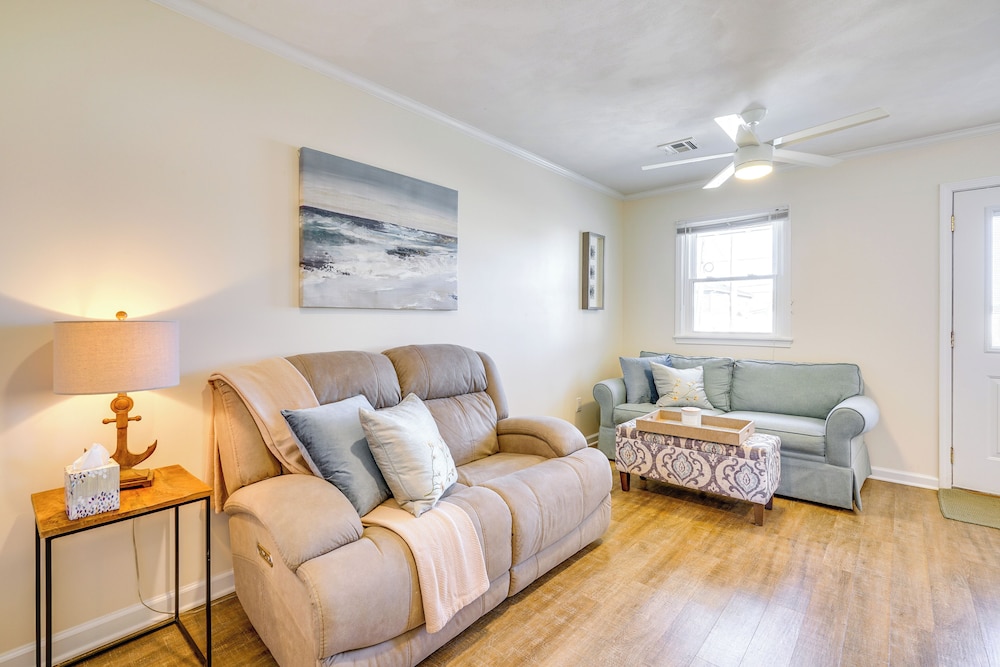 Lavallette Apartment W Patio Walk To The Beach 19673953 — Lavallette