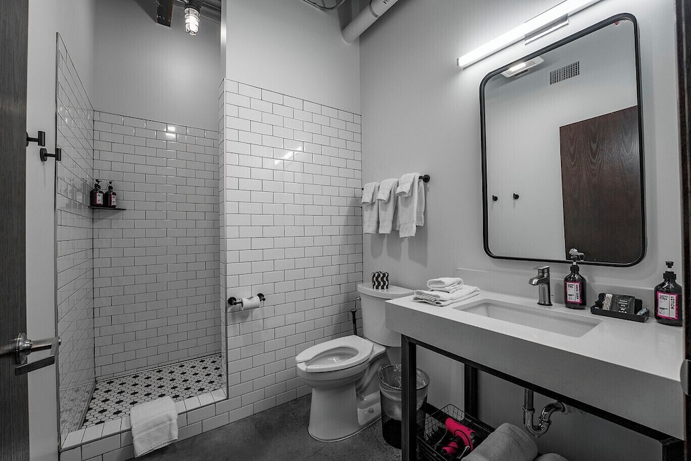 Brewhalla Hotel - photo 93