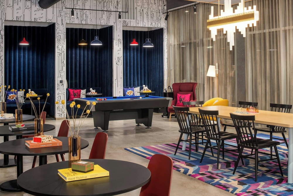 Aloft Sacramento Airport Natomas - photo 11