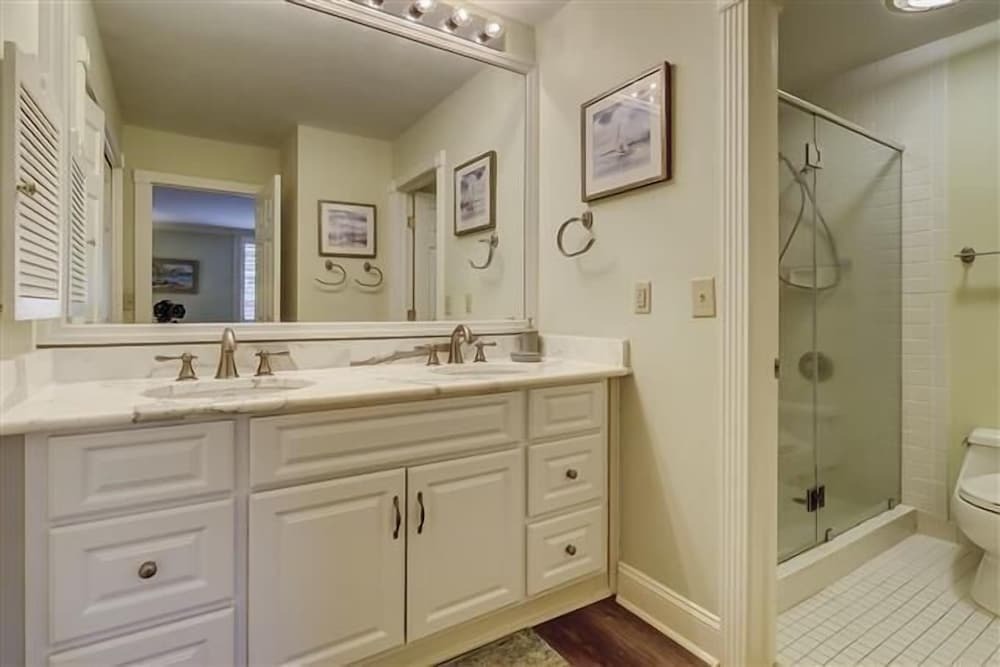 1038 Caravel Court at The Sea Pines Resort - photo 7