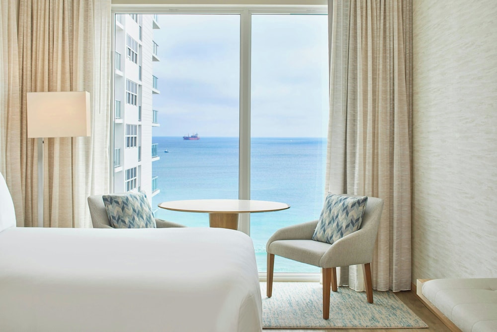 AC Hotel by Marriott Fort Lauderdale Beach - photo 16