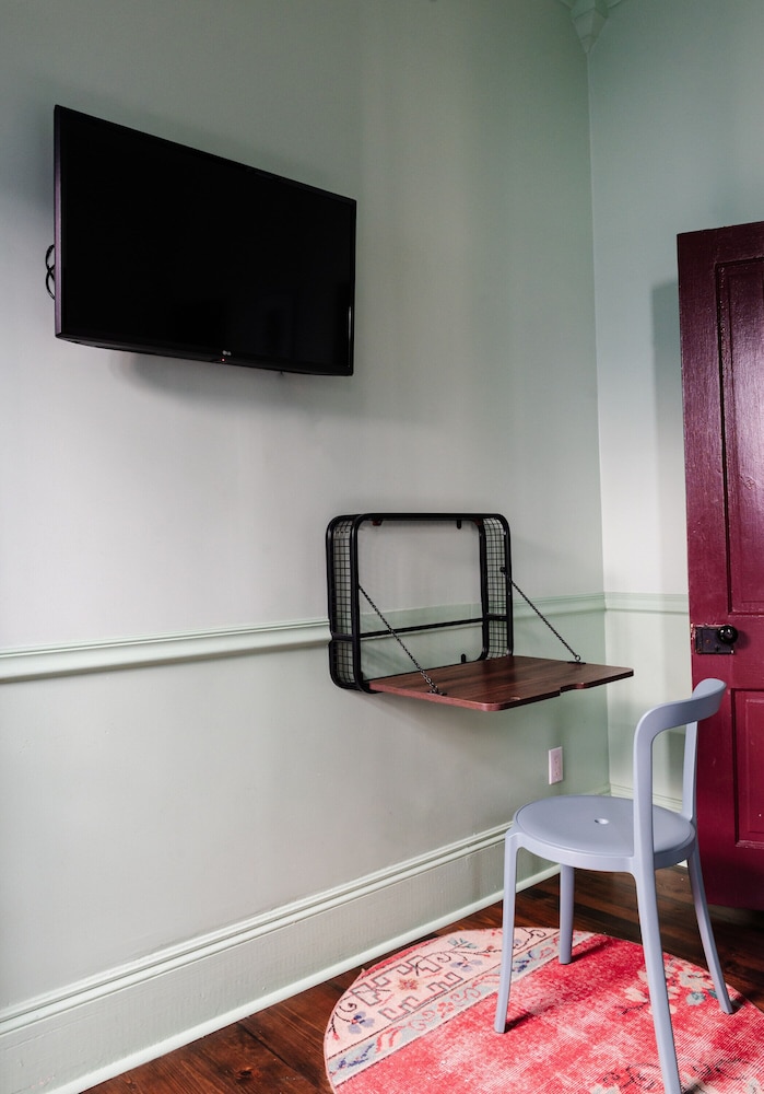 Frenchmen Hotel - photo 25