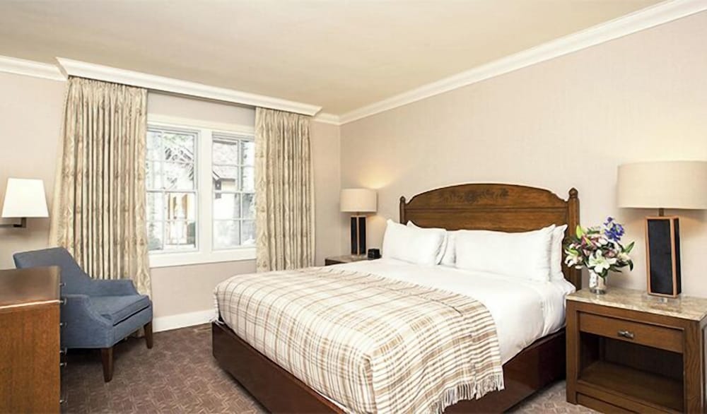 Sun Valley Inn - photo 32