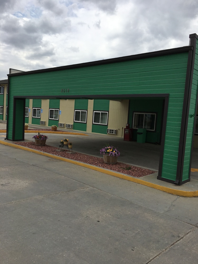 Cheyenne Guest Inn - photo 25