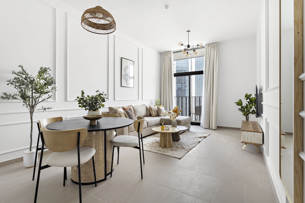 Silkhaus Belgravia Heights JVC Dubai — 4-Star Luxury Hotel in Dubai, United Arab Emirates