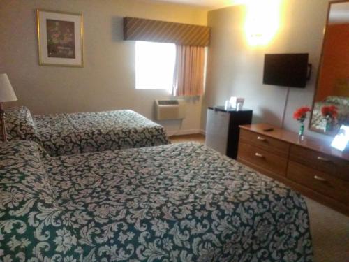 Town House Inn - photo 36