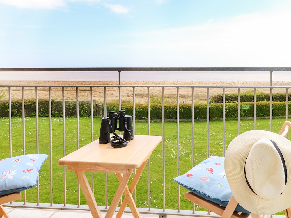Gull Cottage — 4-Star Luxury Hotel in Lowestoft, United Kingdom