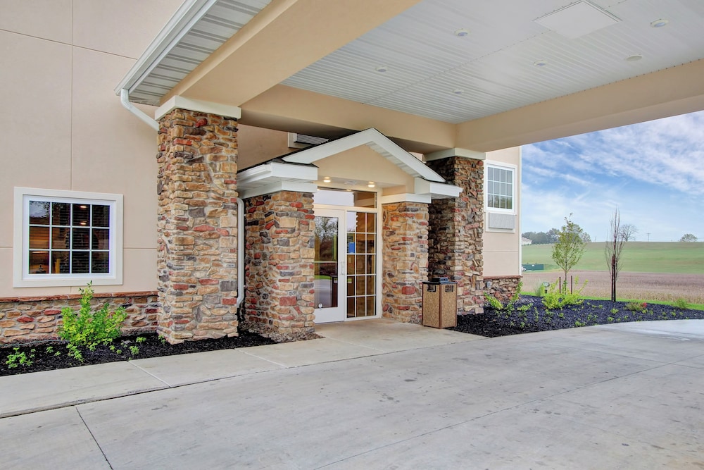 Cobblestone Hotel & Suites Waynesboro - photo 62